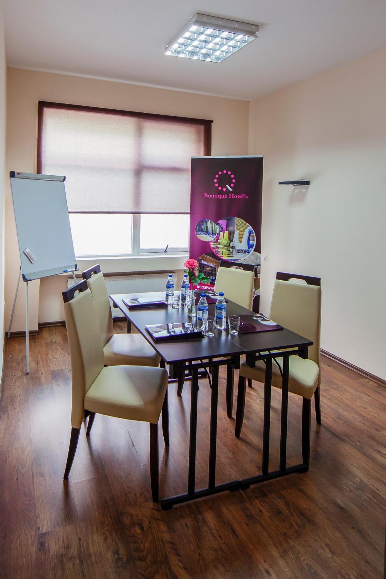 Boutique Hotel'S Sosnowiec Exterior foto